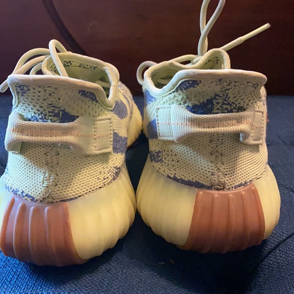 Authentic Yeezy Boost 350  Adidas includes box - Picture 4 of 6